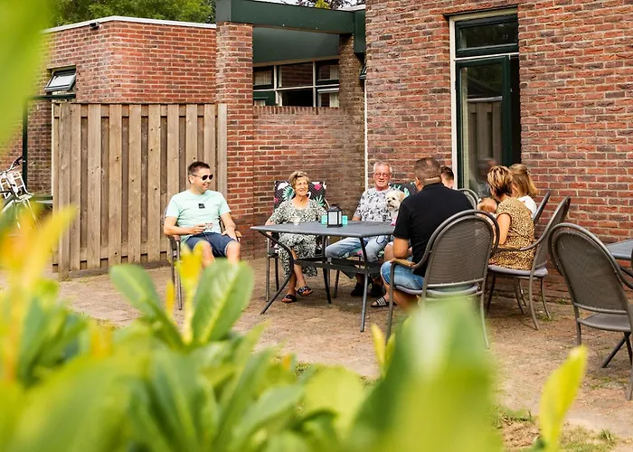 Vakantiepark De Scherpenhof *